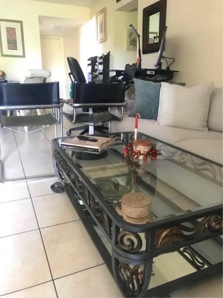 Renting a room Downtown Sarasota