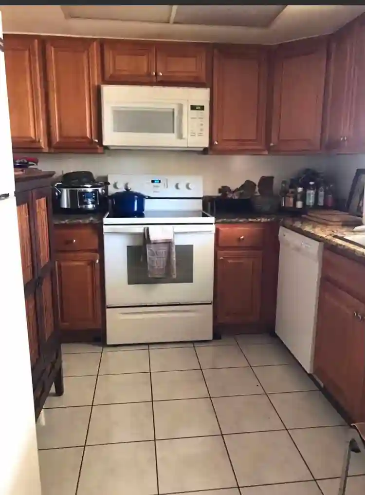 Renting a room Downtown Sarasota