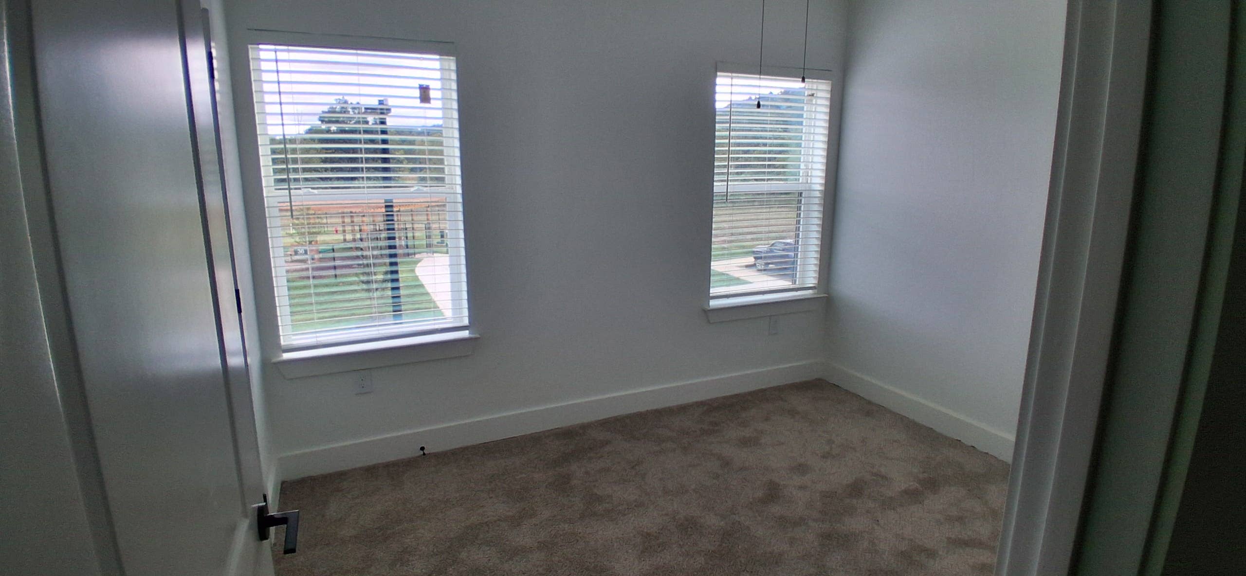 Luxury Apartment with Private Room