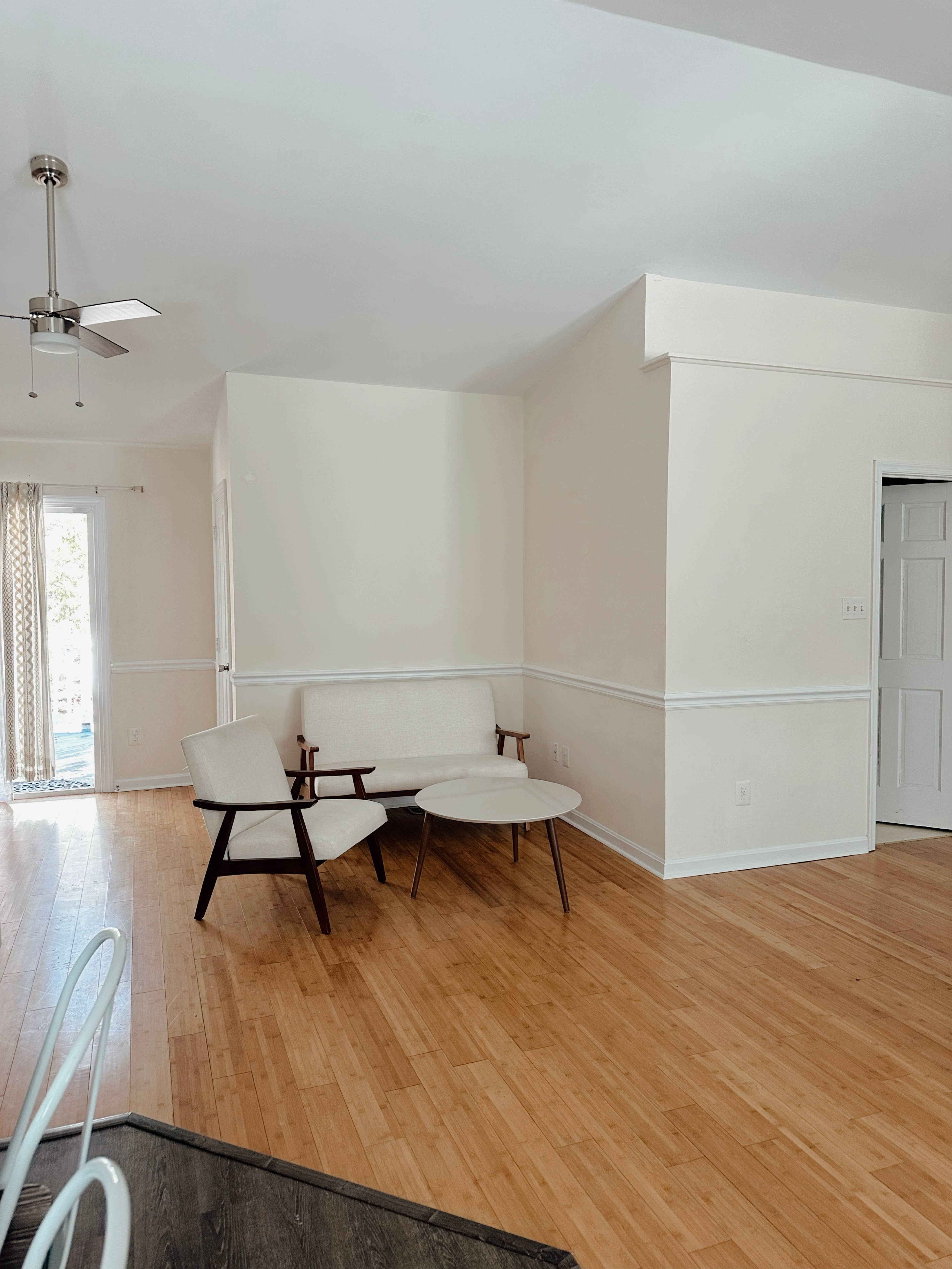 Large Suite available: MUST SEE