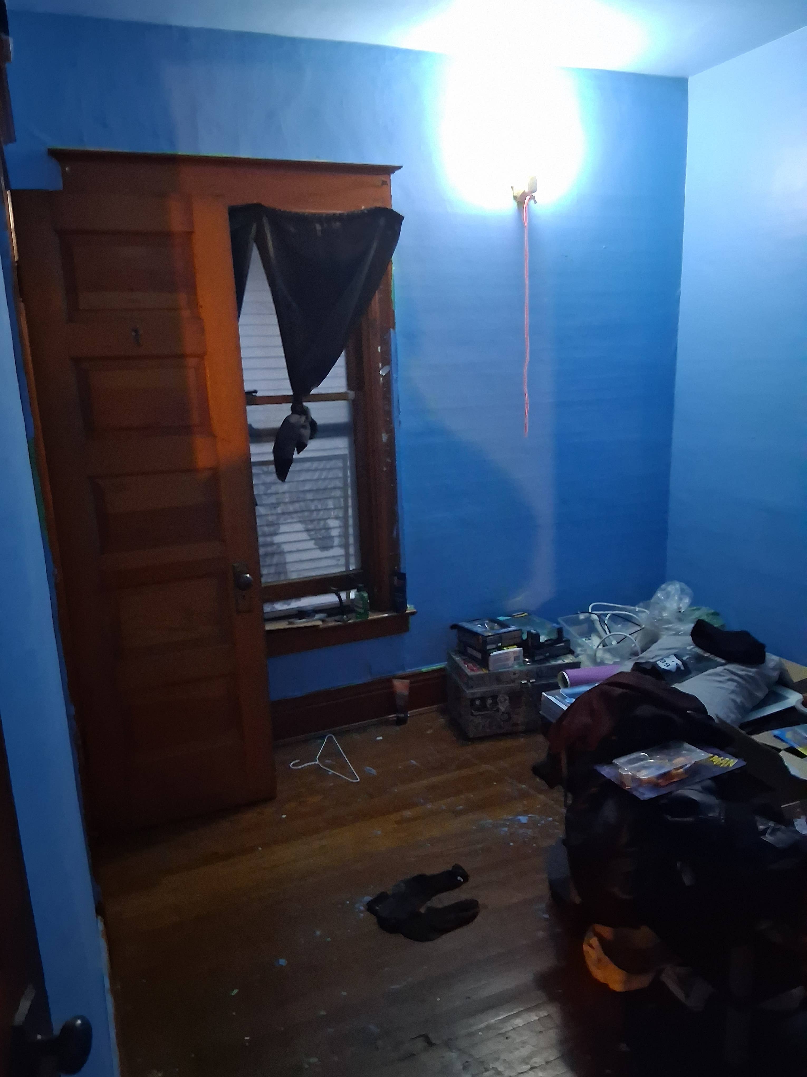 Mid sized room