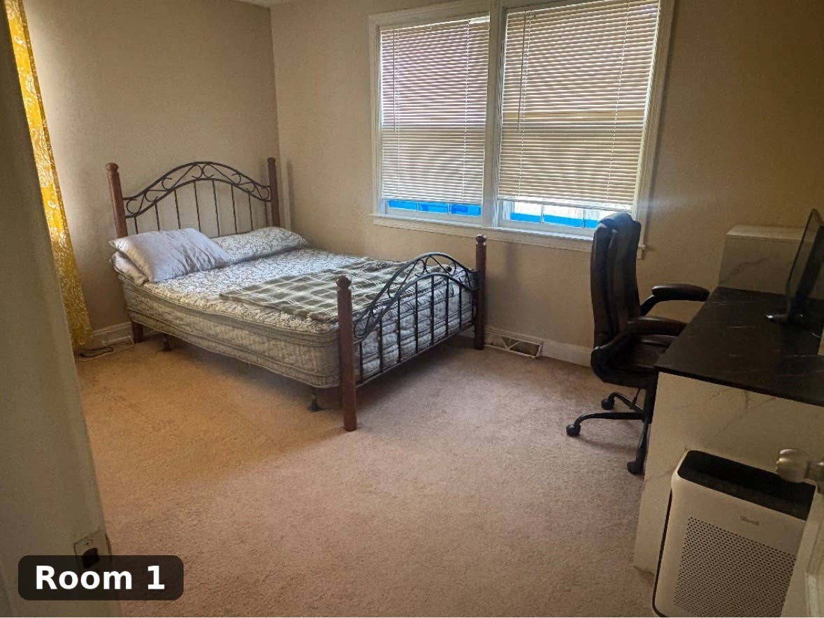 2 Available move in rooms