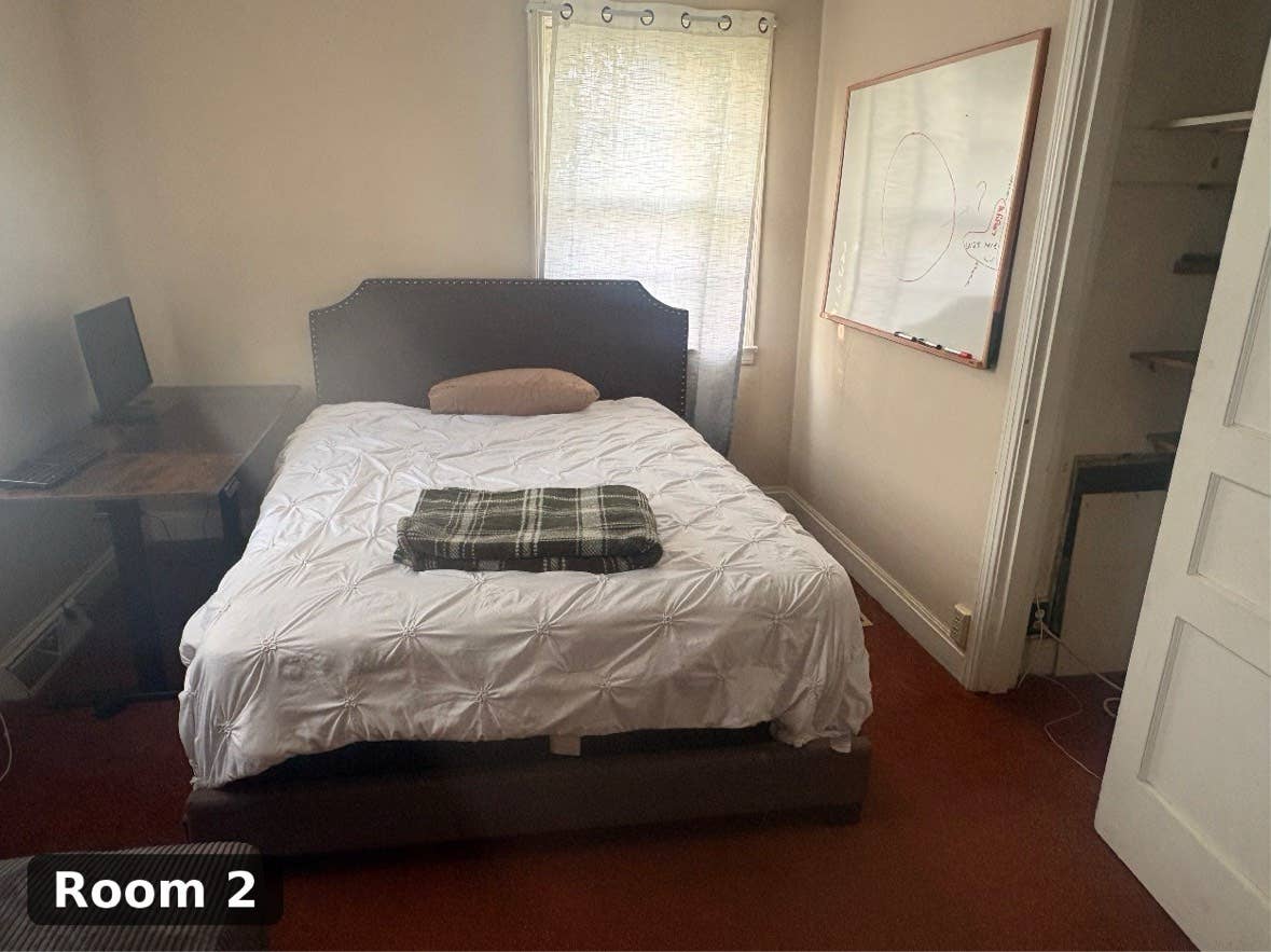 2 Available move in rooms