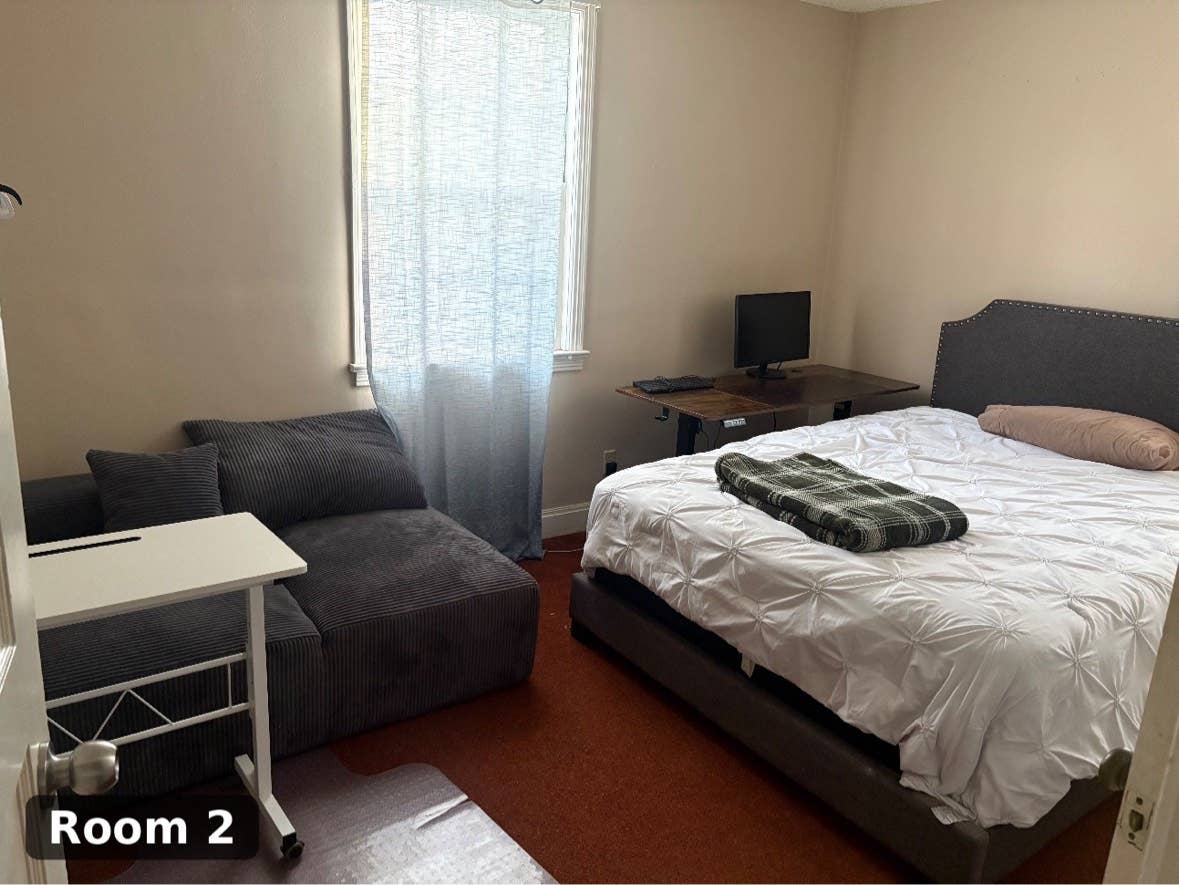 2 Available move in rooms