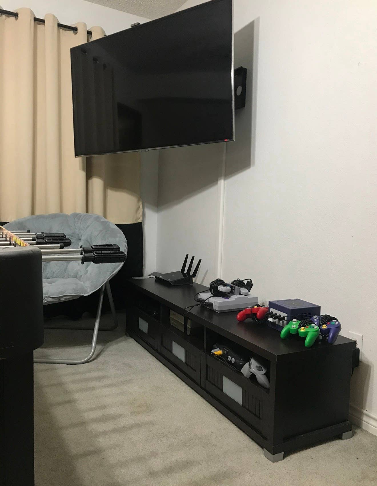 Large Private Room - All Bills Paid
