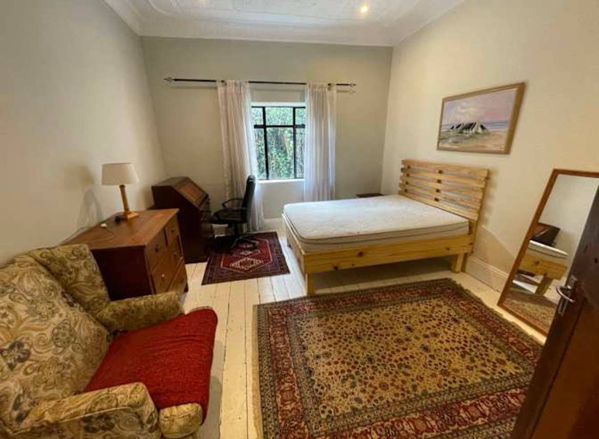 Room available in Melville