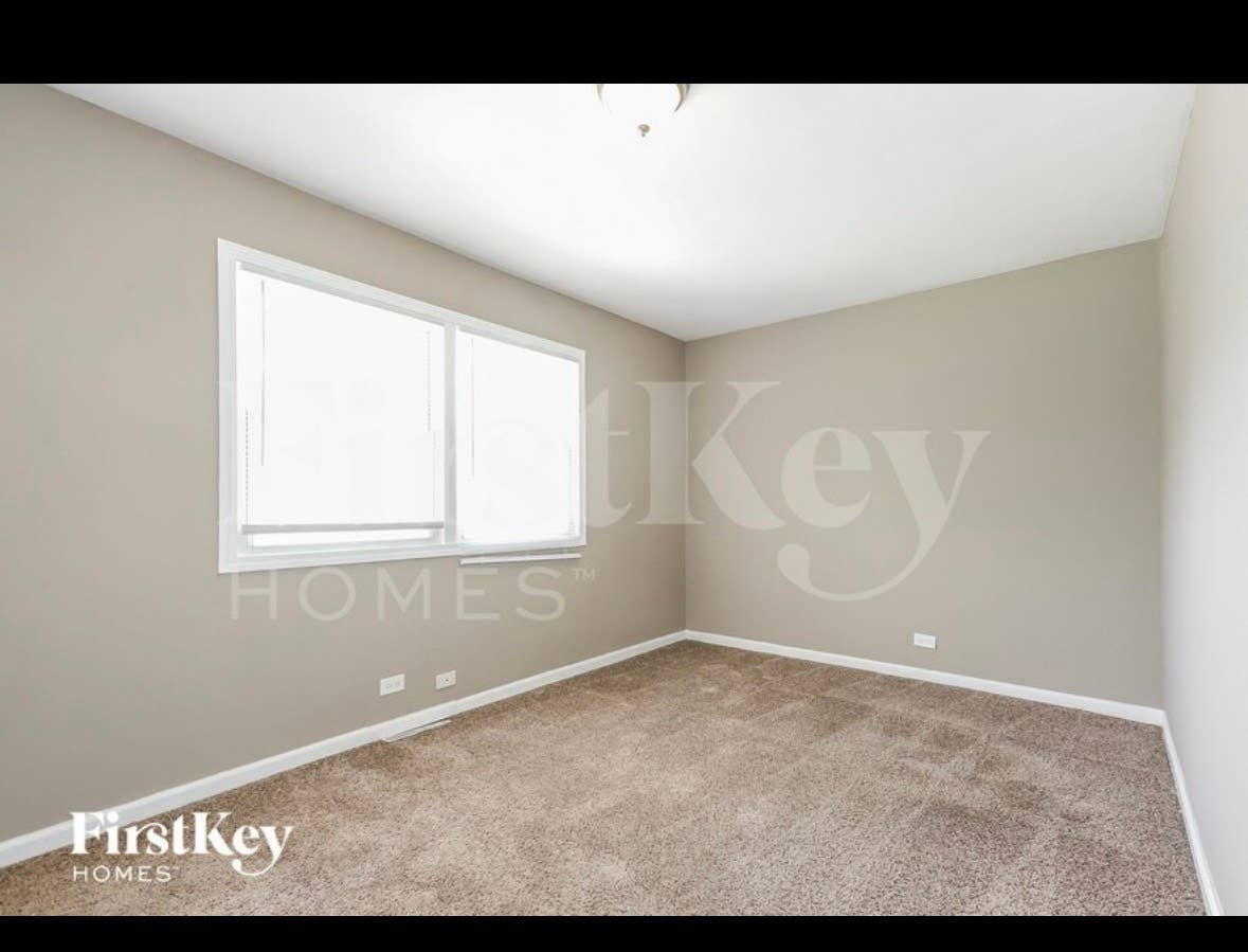 Roommate needed