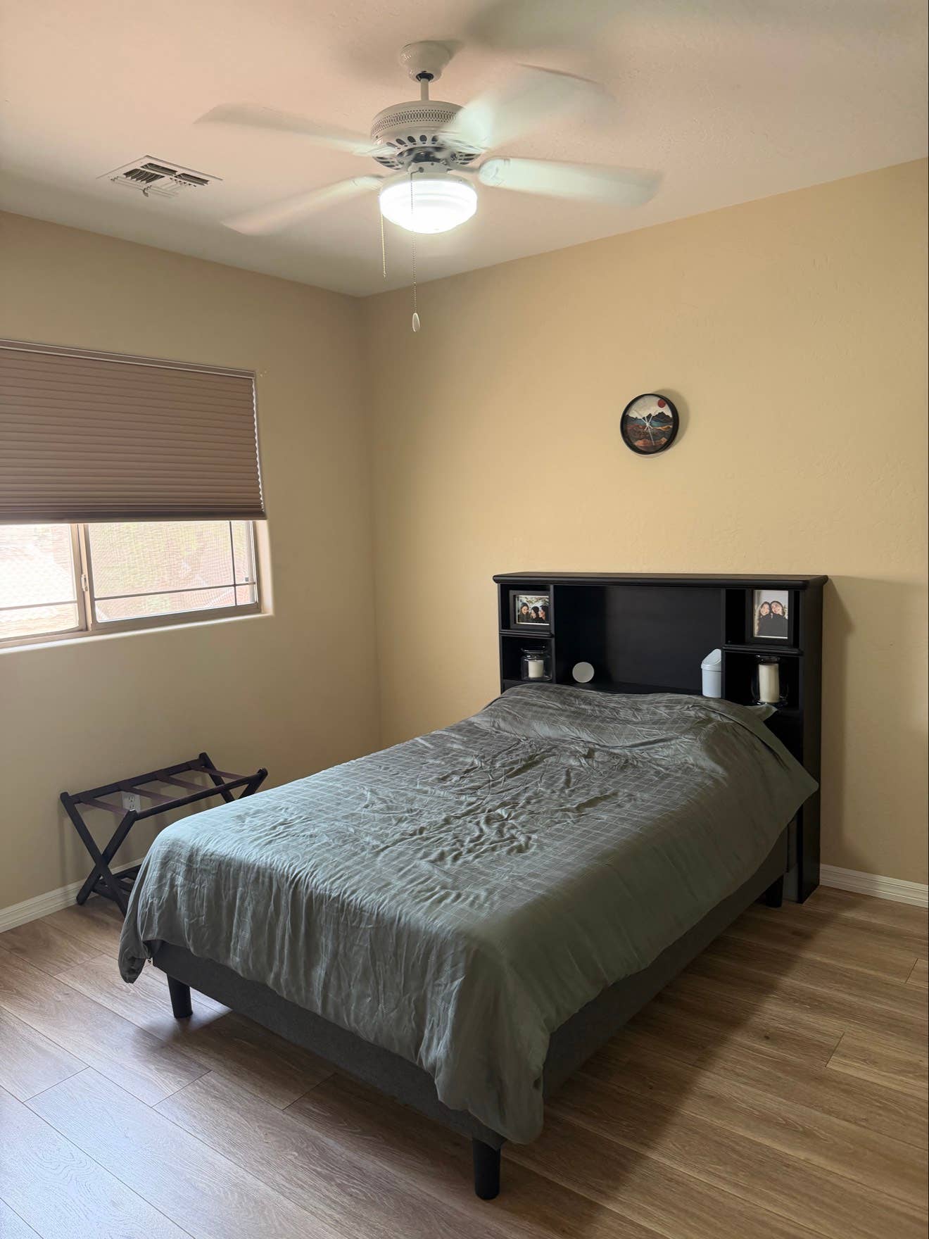 Furnished room in Mesa 85205