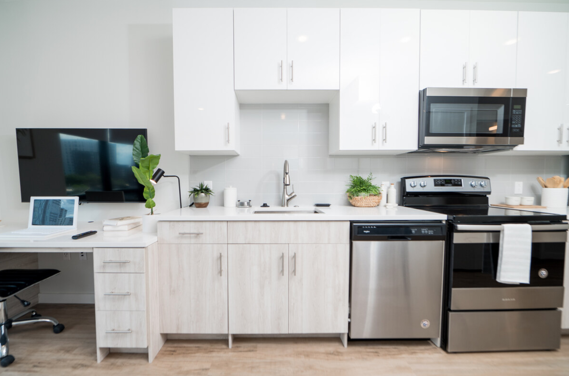 Champaign Studio Sublease 2027