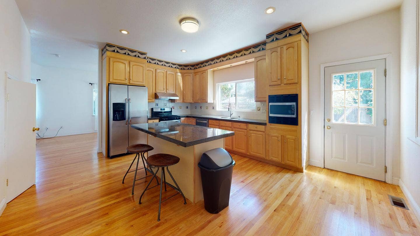 1 BR in Cupertino