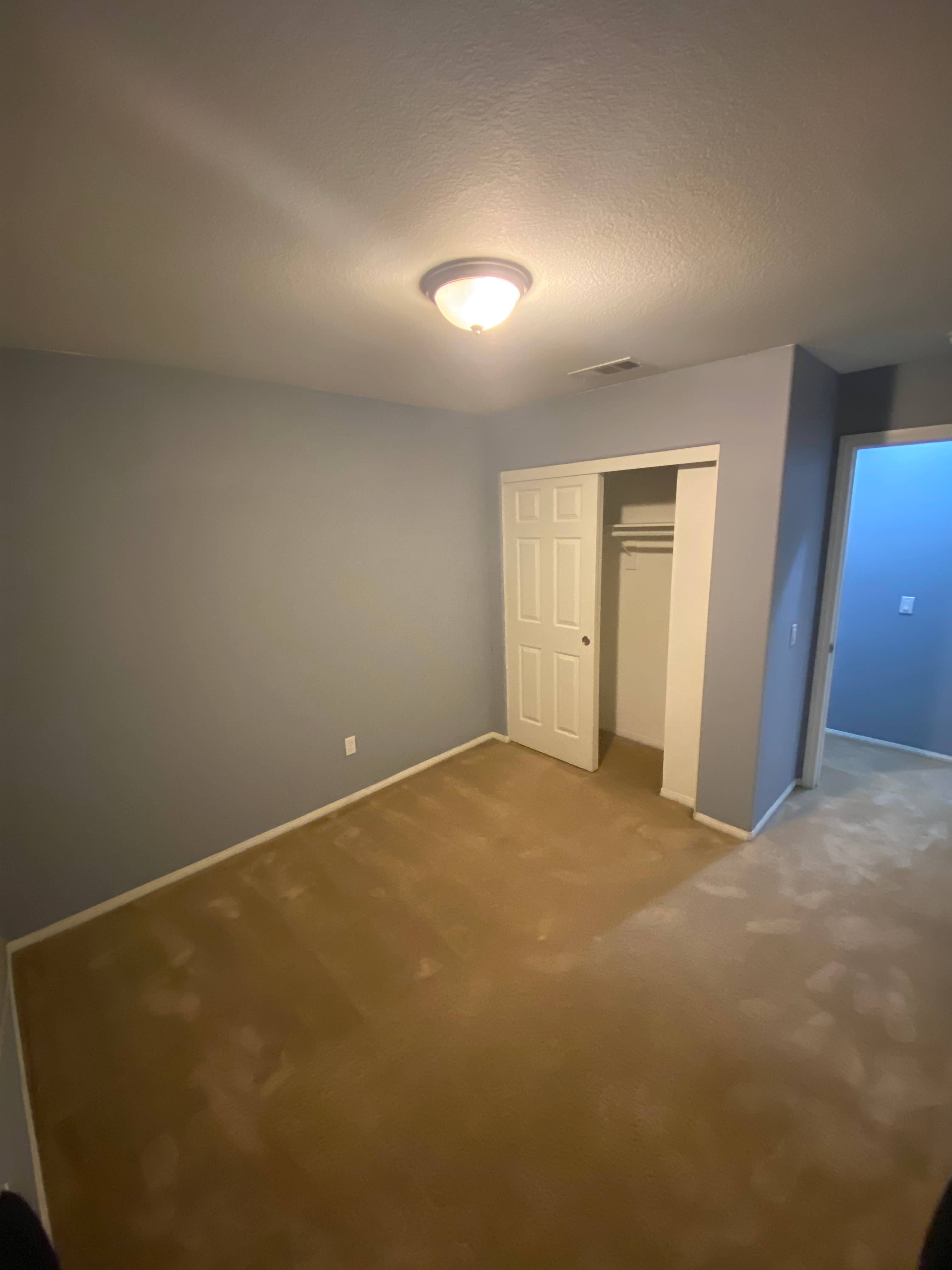 Private room near Claremont Village