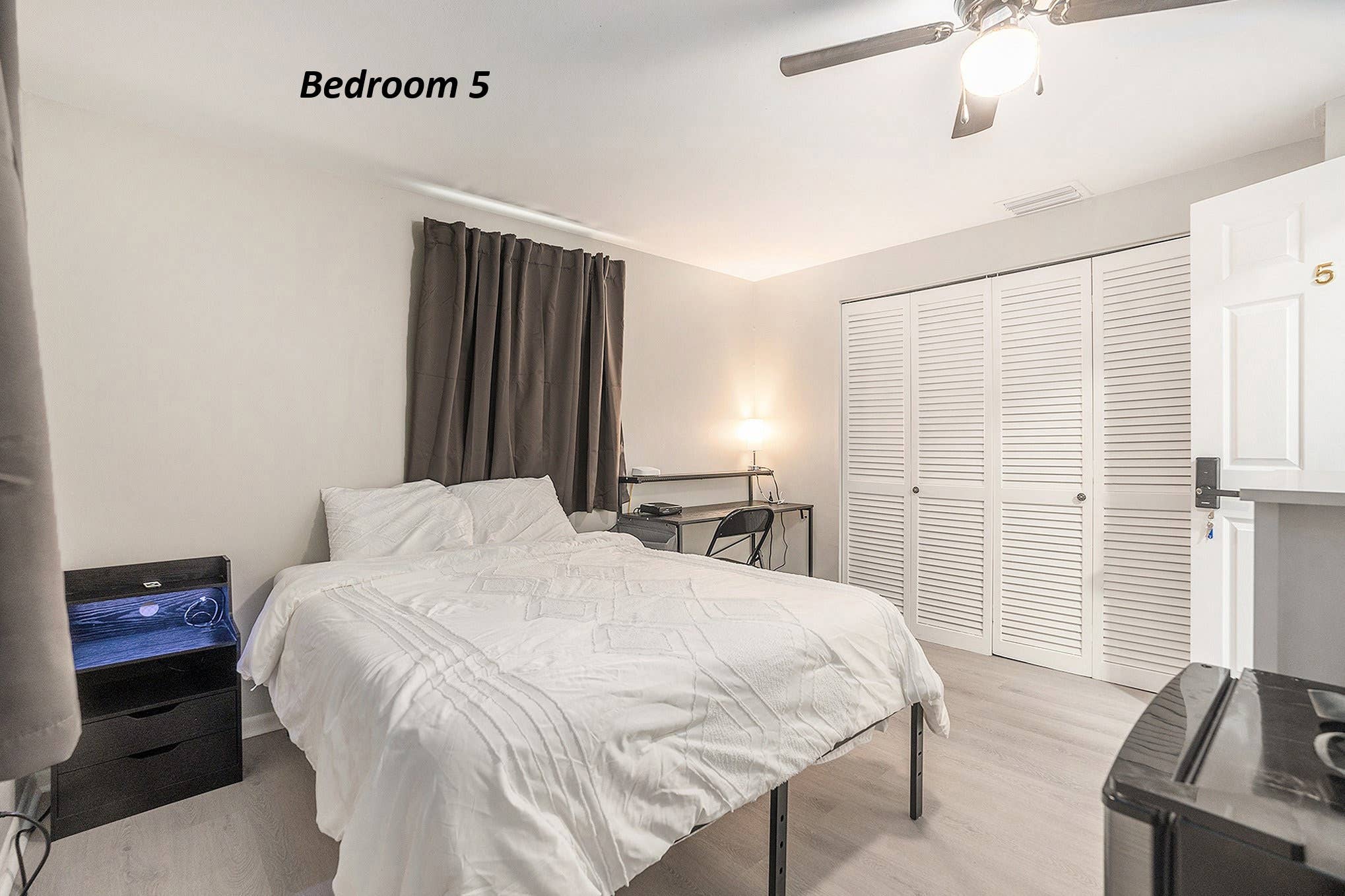 Room in remodeled home - North Ybor