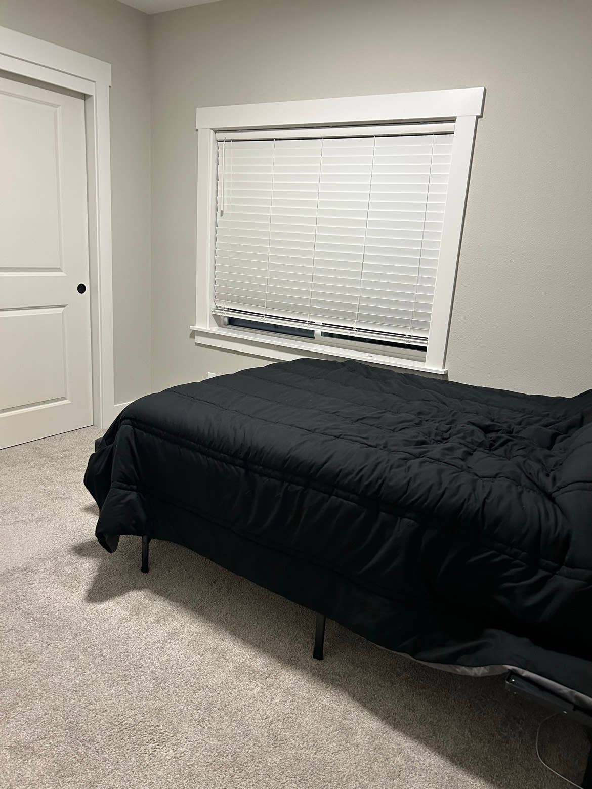 Rooms for rent in newer home
