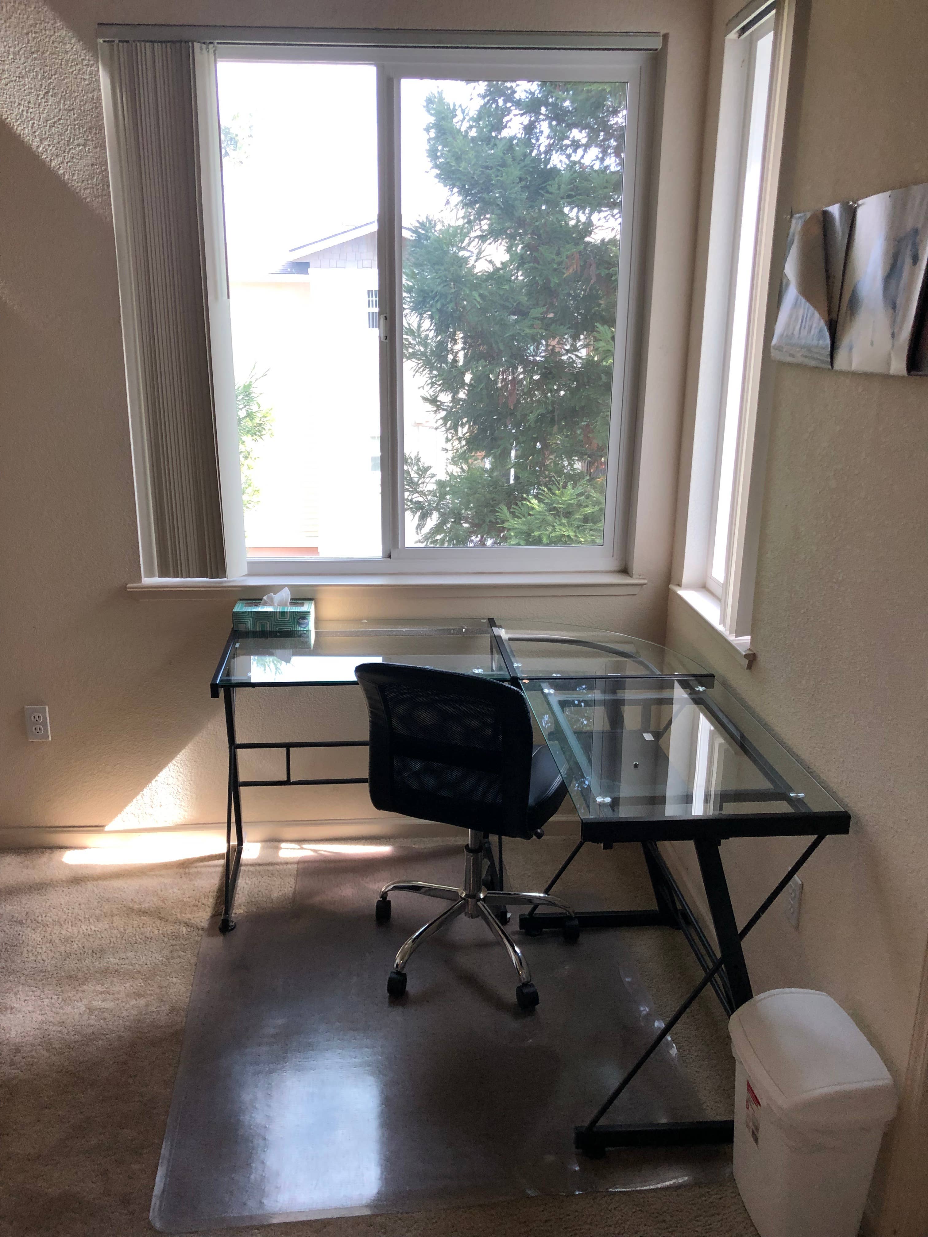 Furnished Room, Bath, Util. Folsom