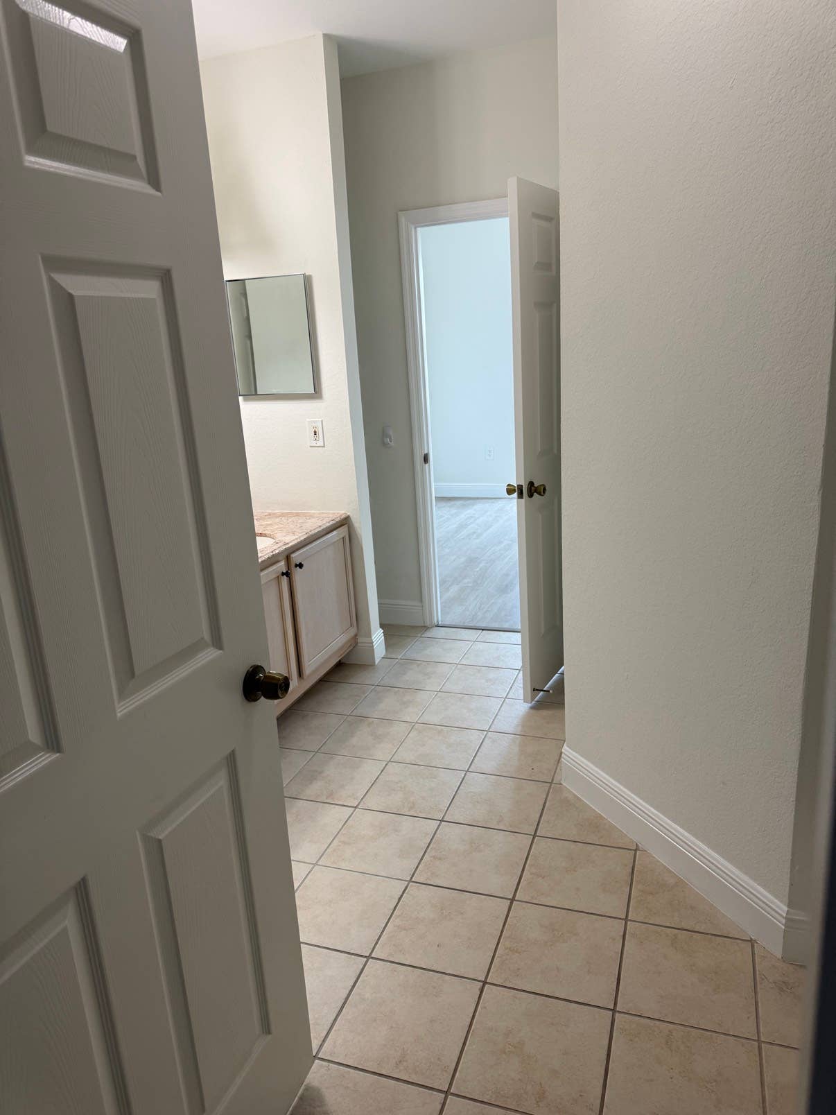 Large Room for Rent