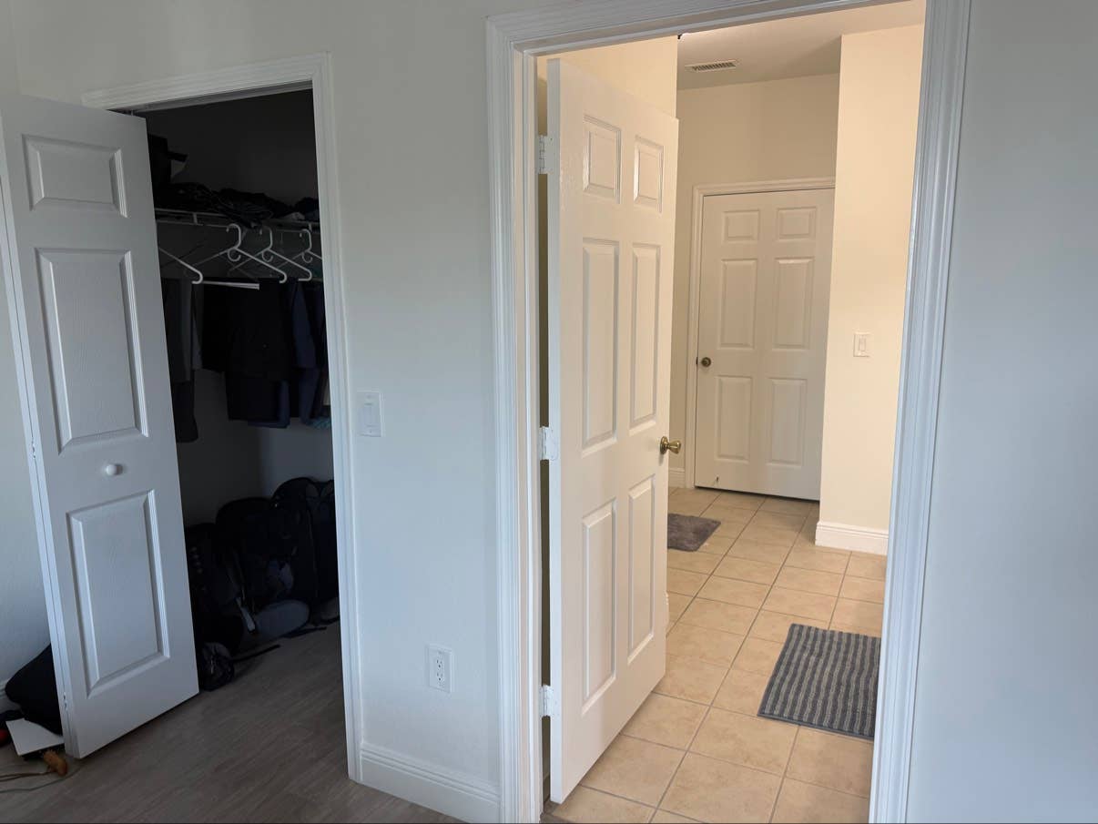 Large Room for Rent