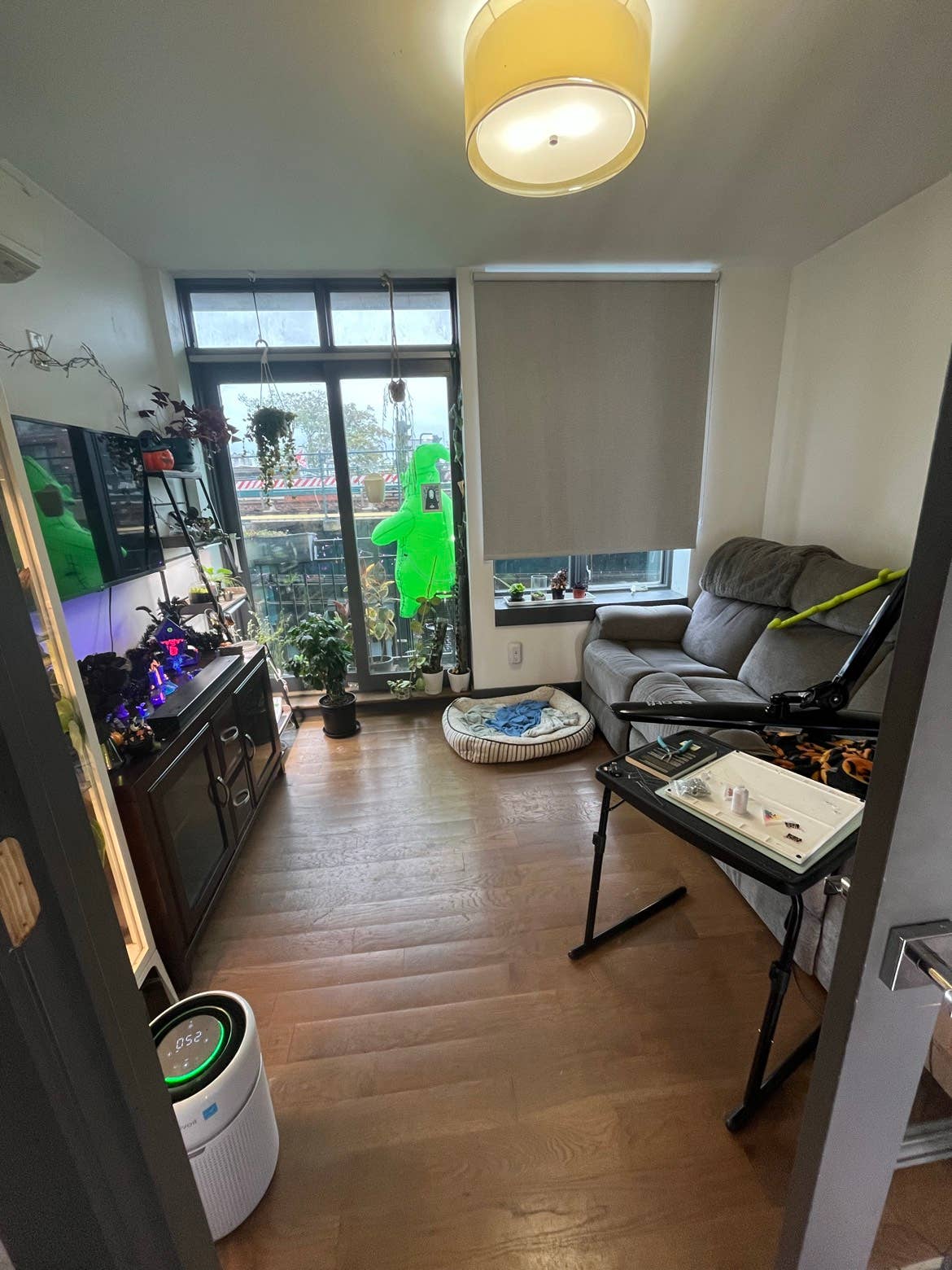 2 Bed/1 bath in ridgewood off LM
