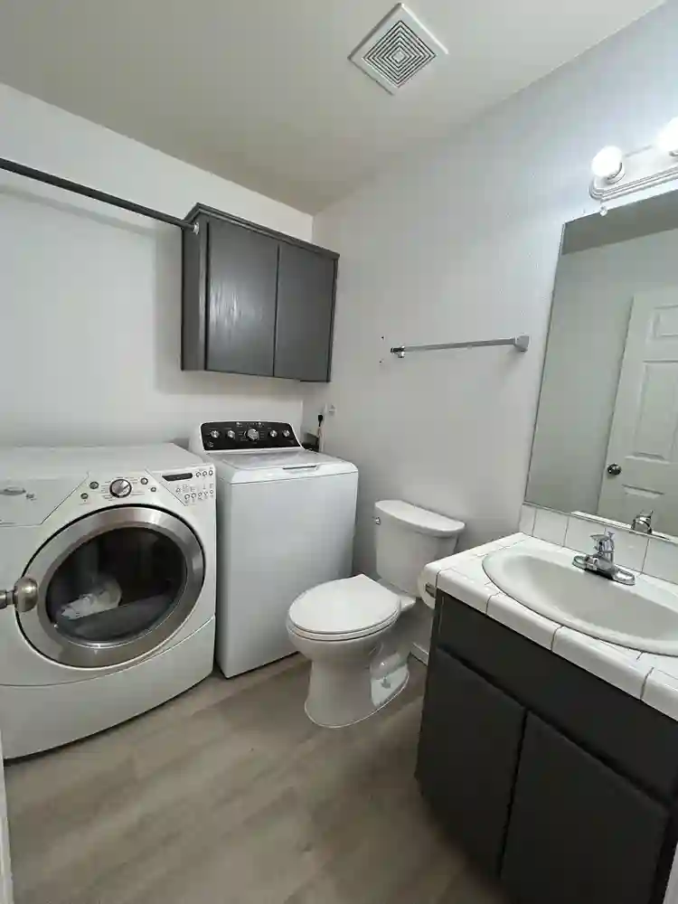Forest Grove room for Rent