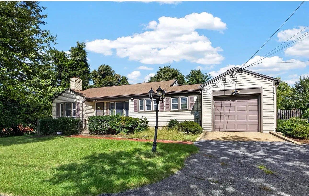 Bedroom for Rent in Silver Spring