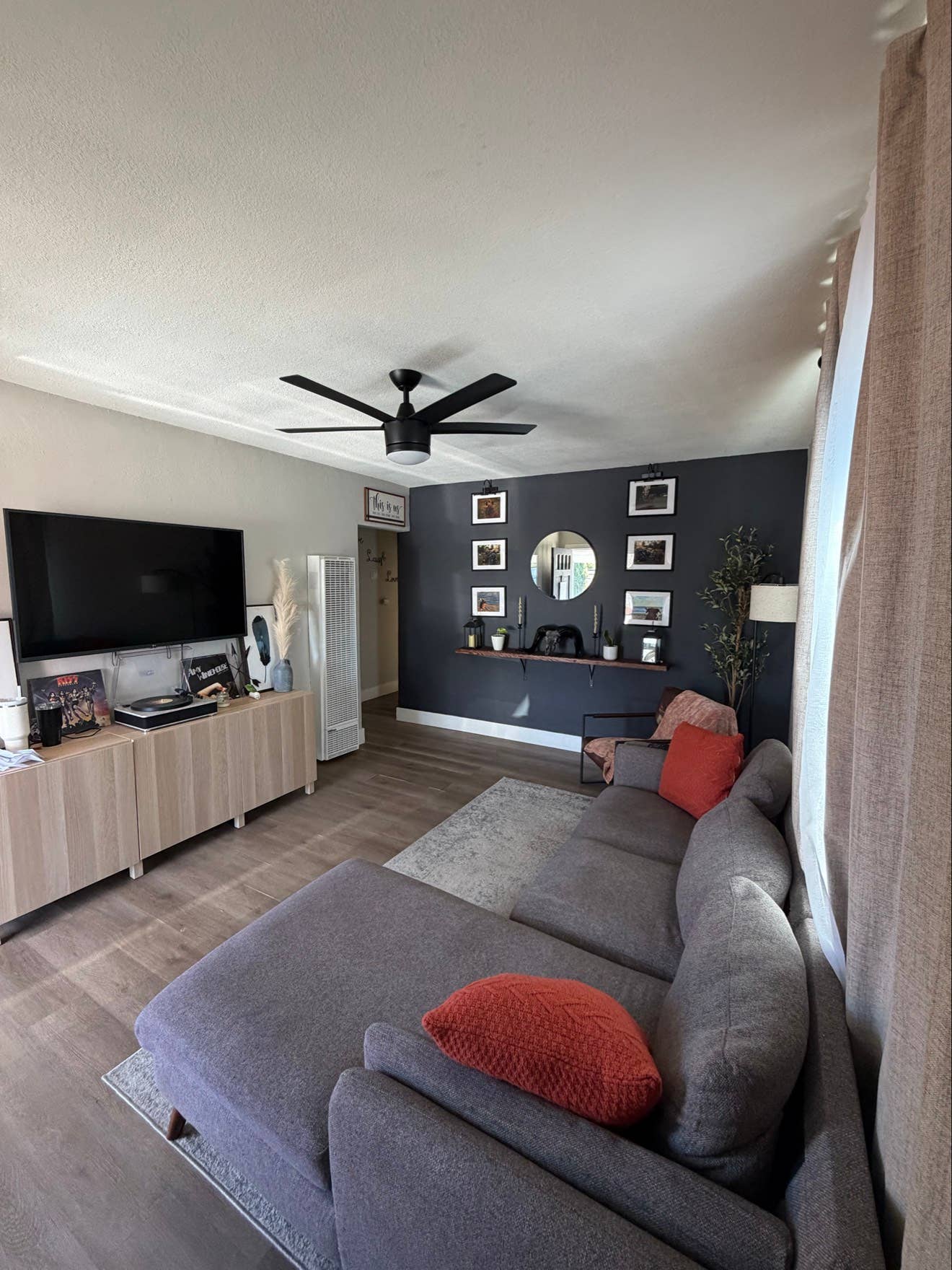 Room Available!!!