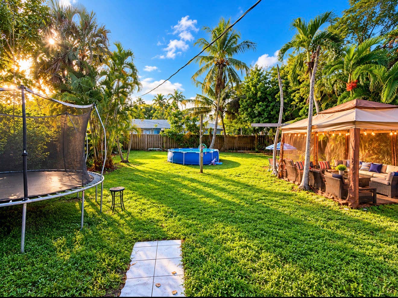 Room for rent with private entrance