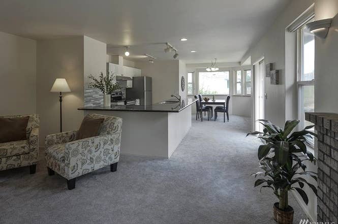 PetFriendly Master Suite with View