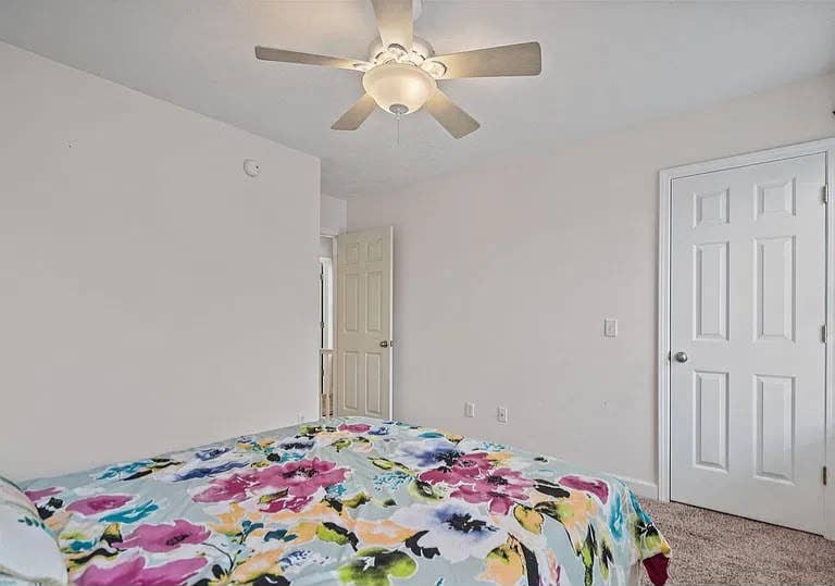 READYTOMOVEIN 3BD AND 3BATH