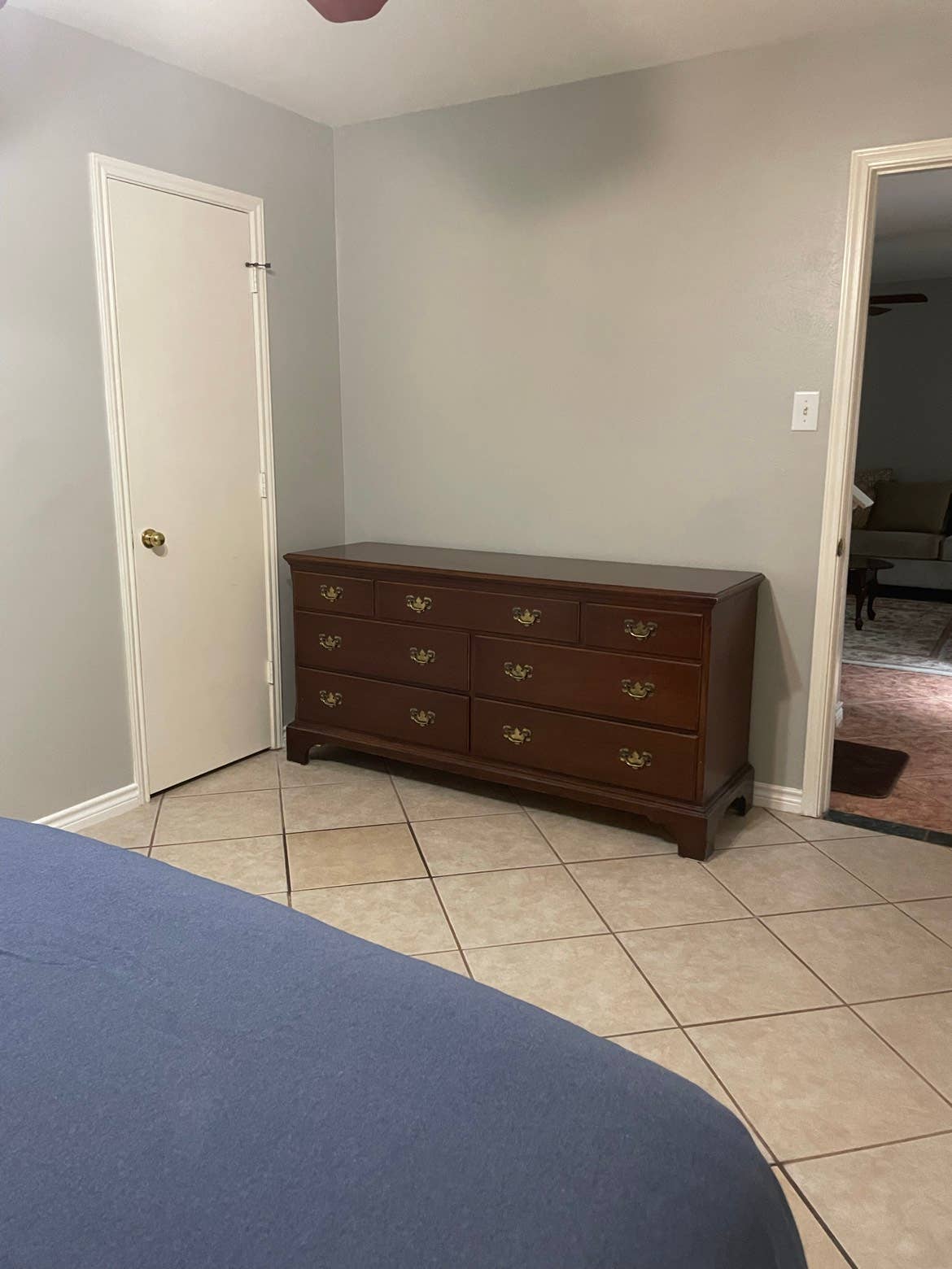 Room With Private restroomms
