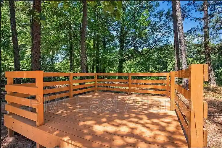 4 BR in East Point
