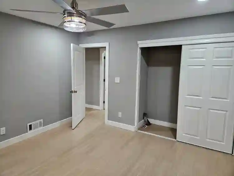 4 BR in East Point