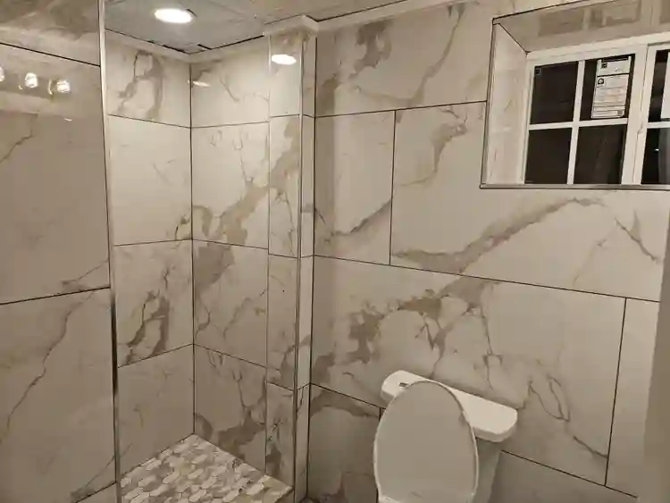 4 BR in East Point