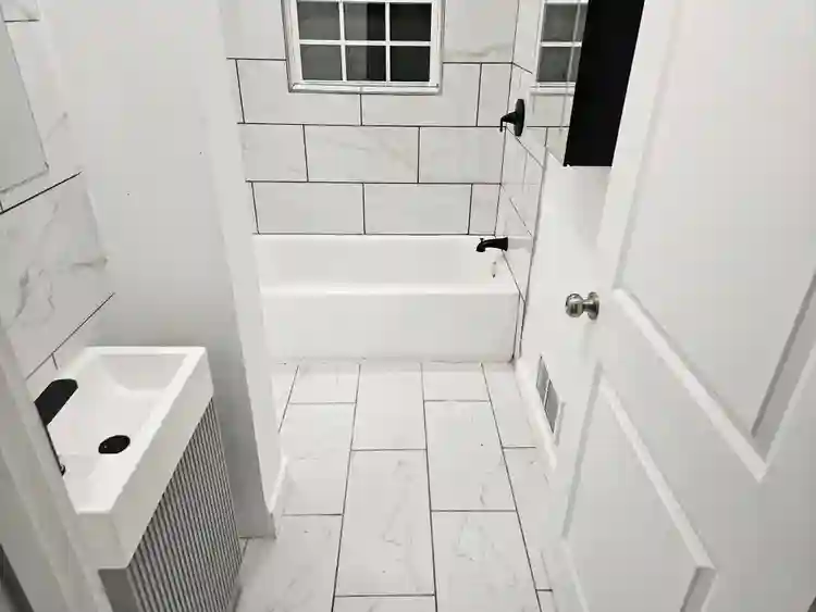 4 BR in East Point