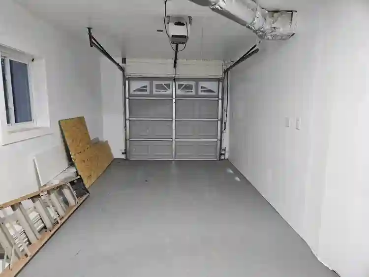 4 BR in East Point