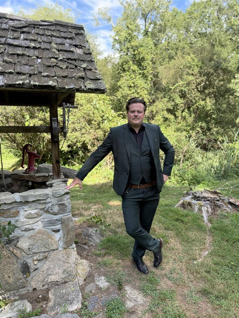 Need a place to rent.