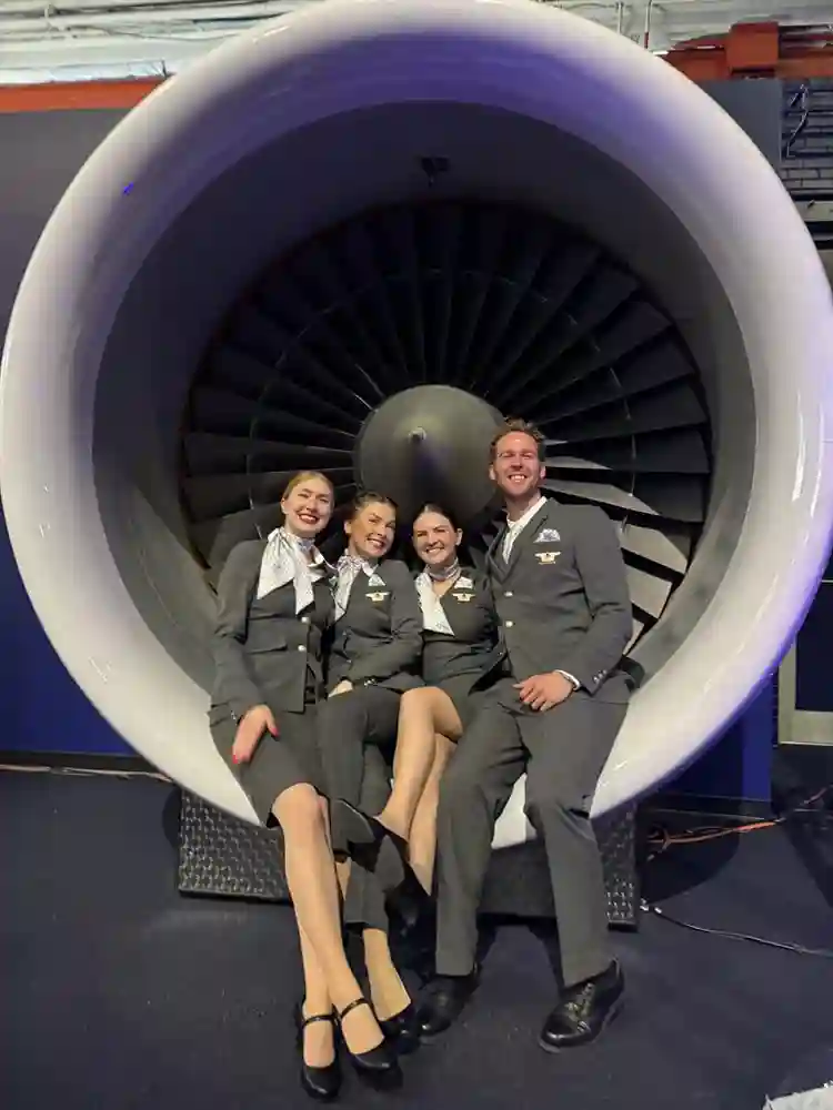 FA looking for a furnished room