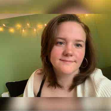yo professional female seeks room