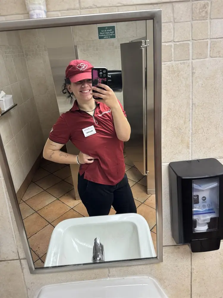 Chill and Pet-Loving Roomie Request