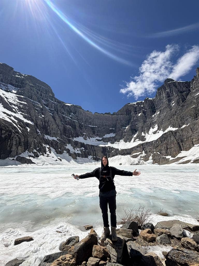 Looking for a room or roommate