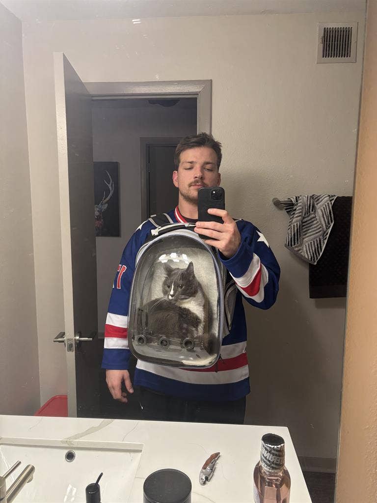 Looking for a room or roommate