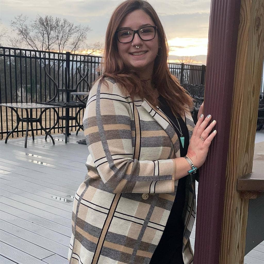 Looking for female roommate!