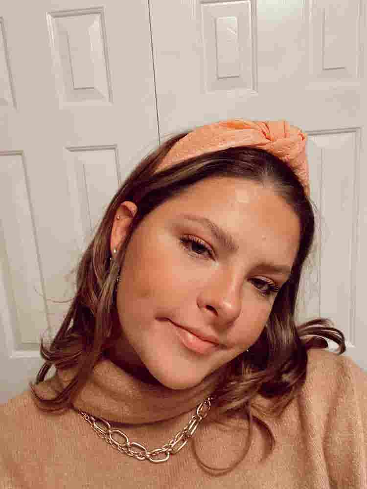 Want to find roommate and apartment