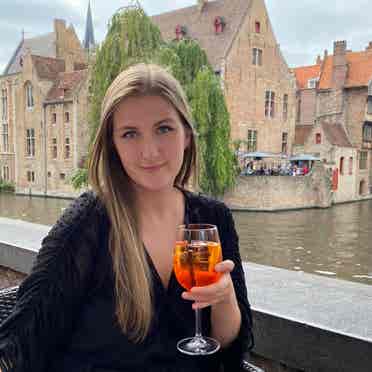 Looking for a room/
roommate(s)