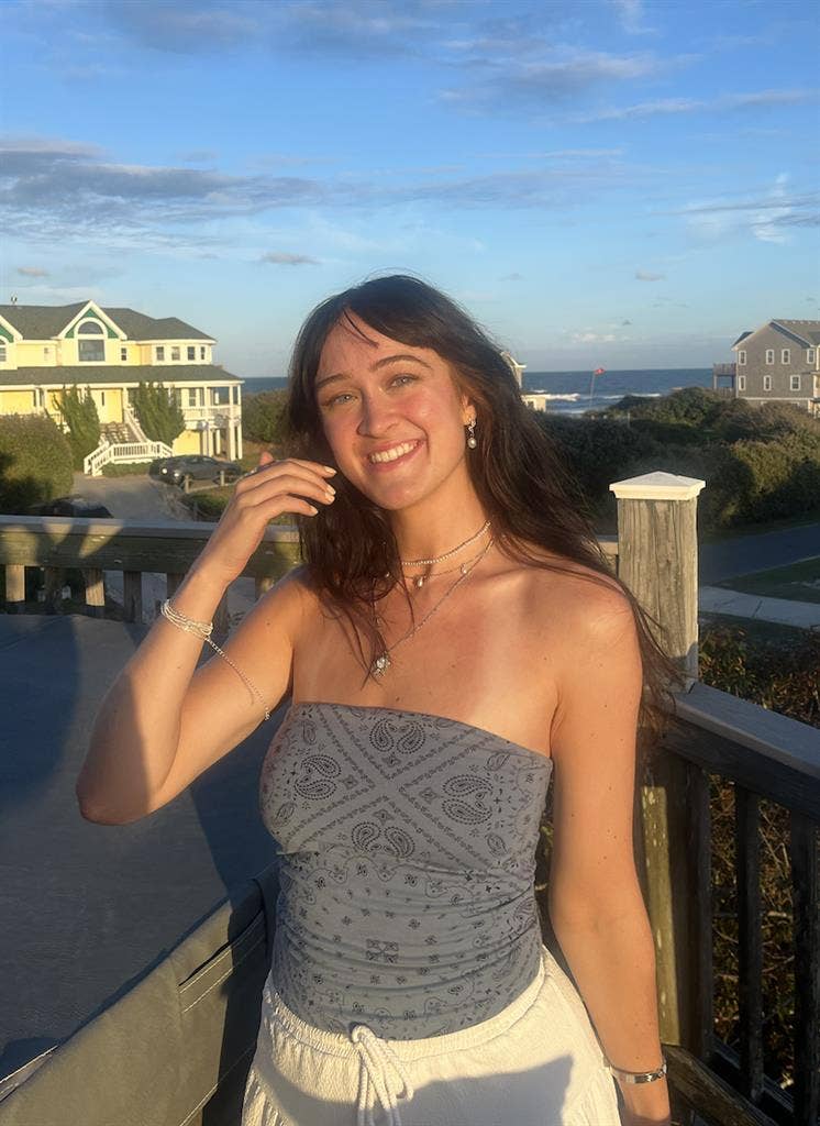 Female roommate to move in June 1!