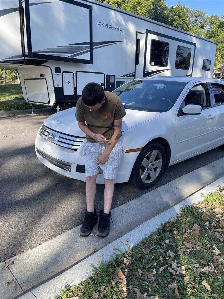 Get me out my car pls it is cold af