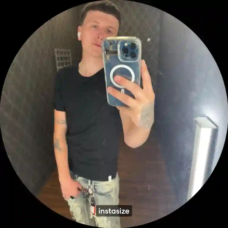 Get me out my car pls it is cold af