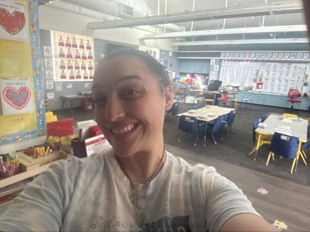 student looking for affordable room