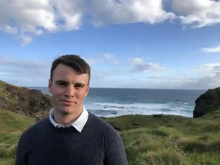 Clean, Working Professional, Male