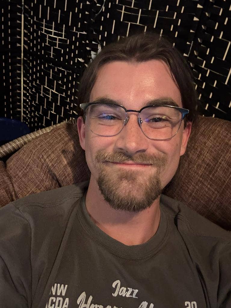 Looking for room/unit to rent