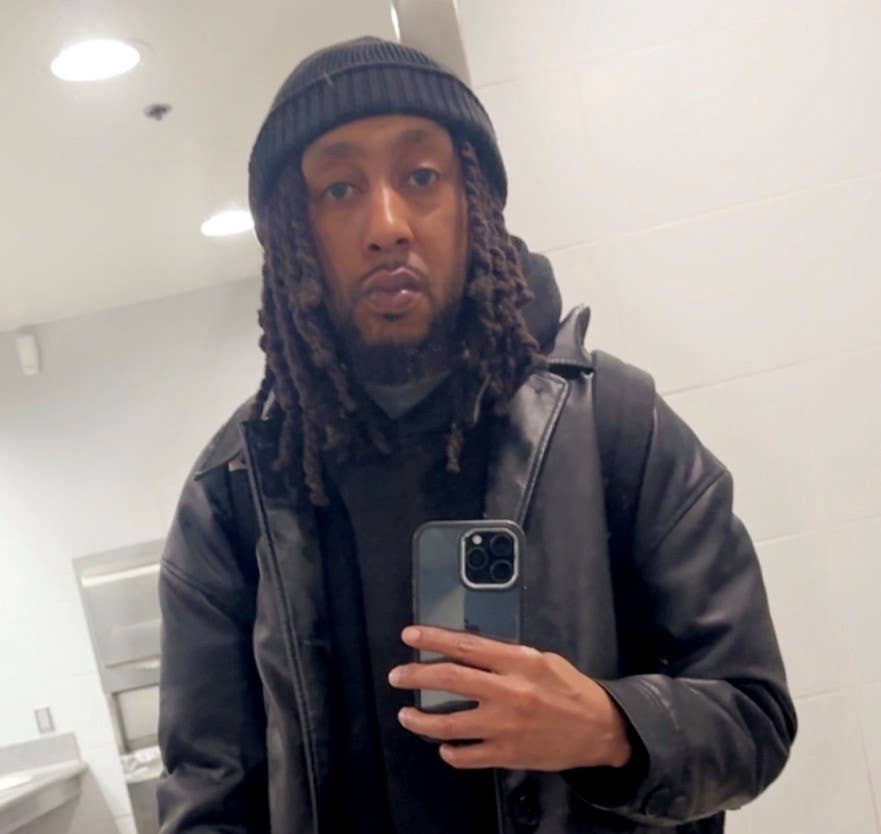 37y0 Blk prof. seeking roommate.