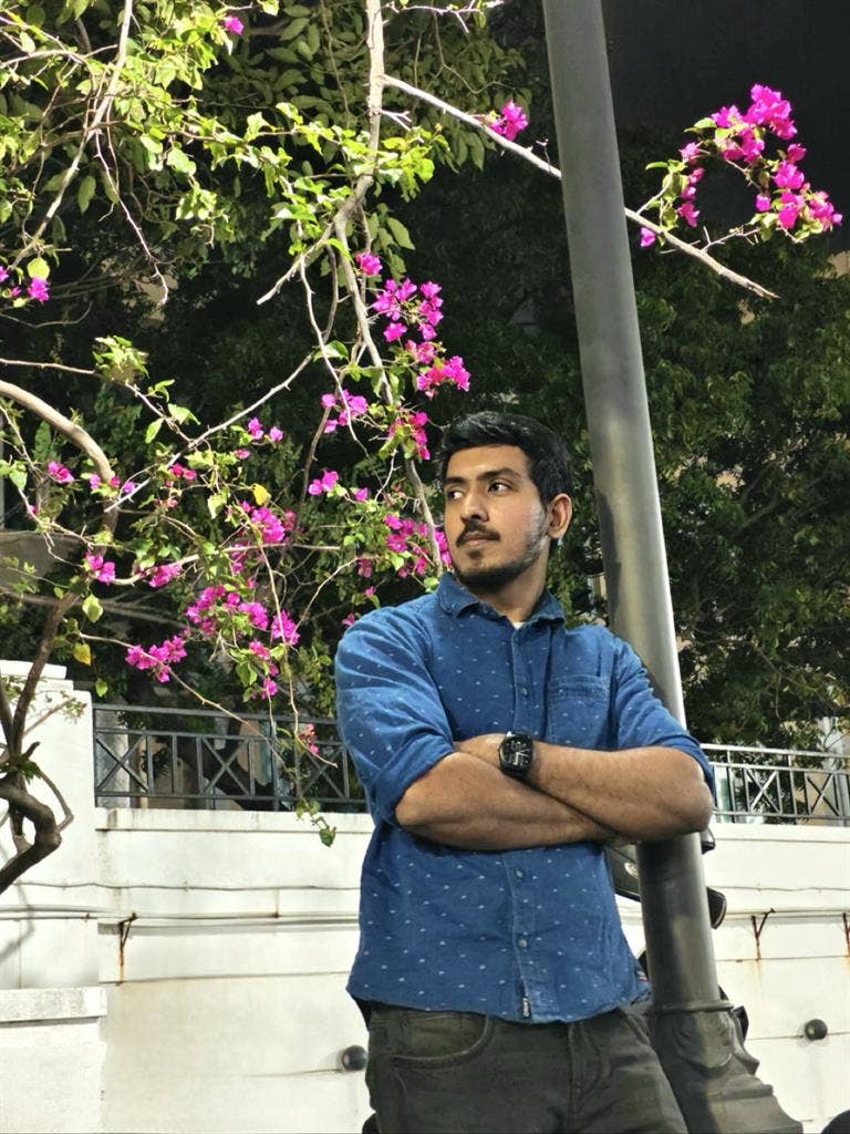 MANOJ